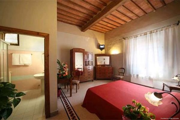 Villa Maya (Cascina)